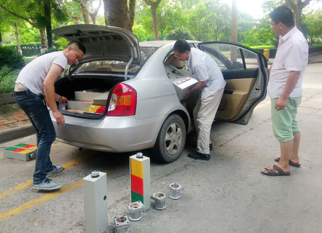 案例內(nèi)部圖片2.jpg 人防呼叫按鈕