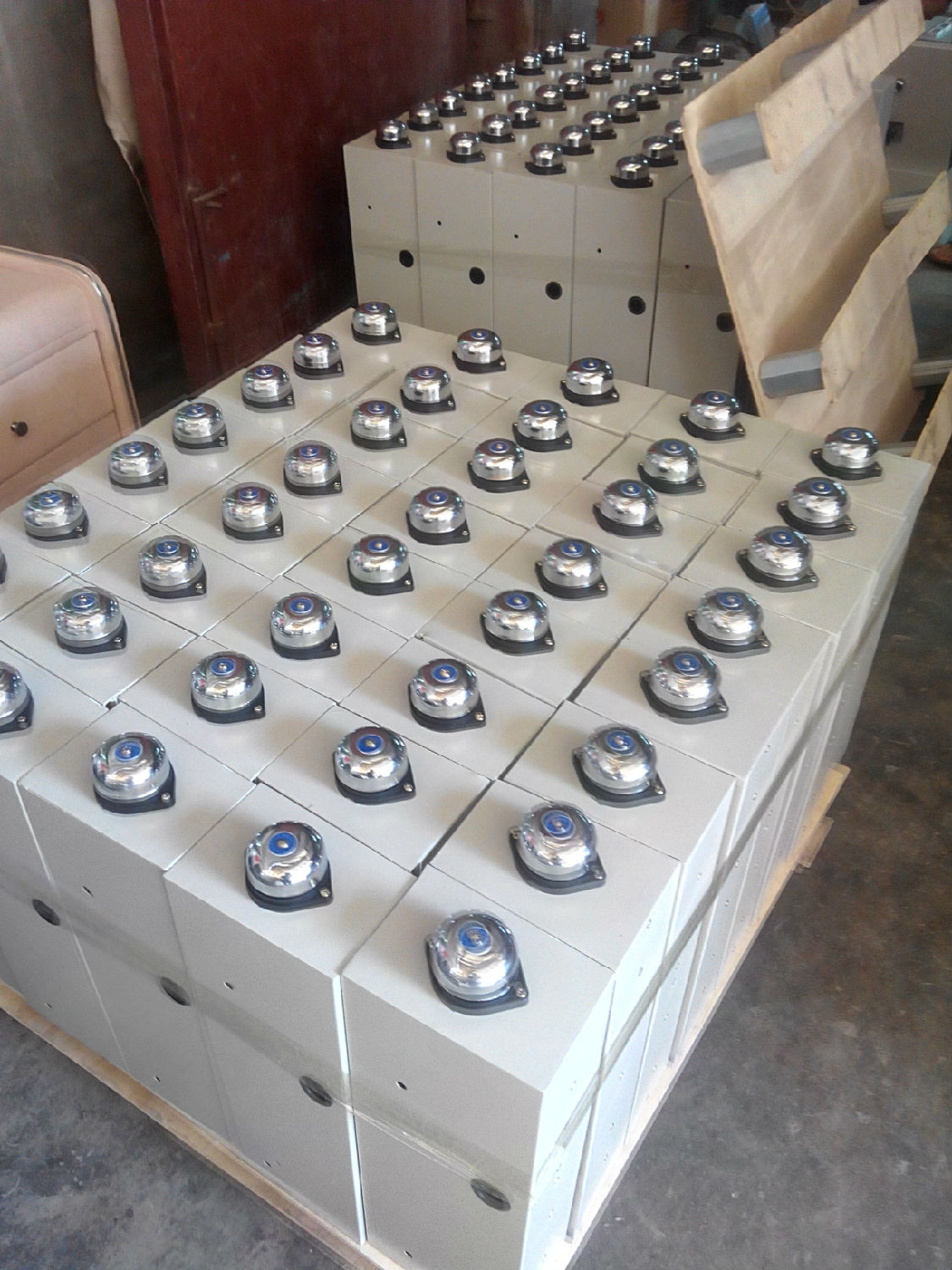 609894996.jpg 609894996.jpg